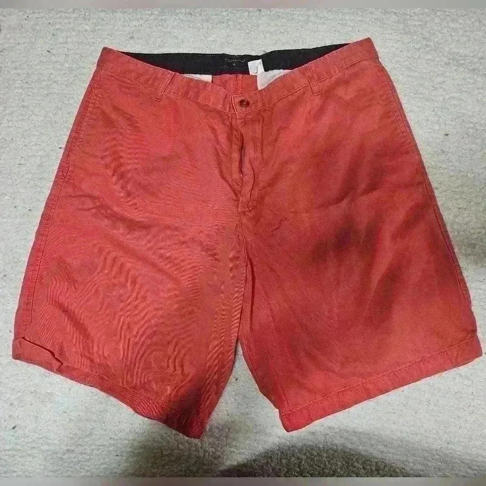Mens saddlebred red shorts!
